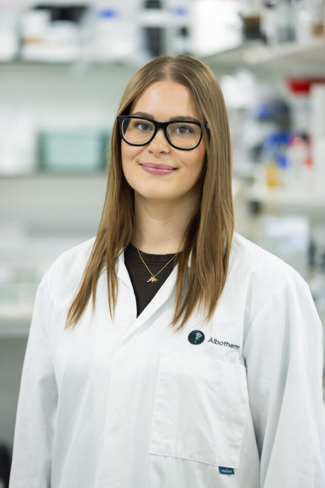 Isabelle Hansford, Formulation Chemist