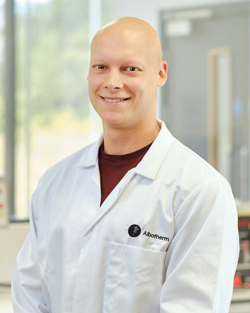 Luke Demetri, Research Chemist