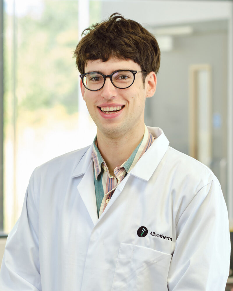 Thomas Broadgate, Research Chemist